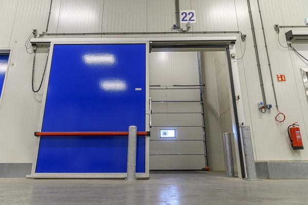 European Logistics - loading doors